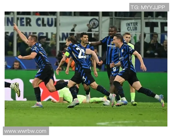 国米与巴萨巅峰对决决赛精彩回顾与战术分析