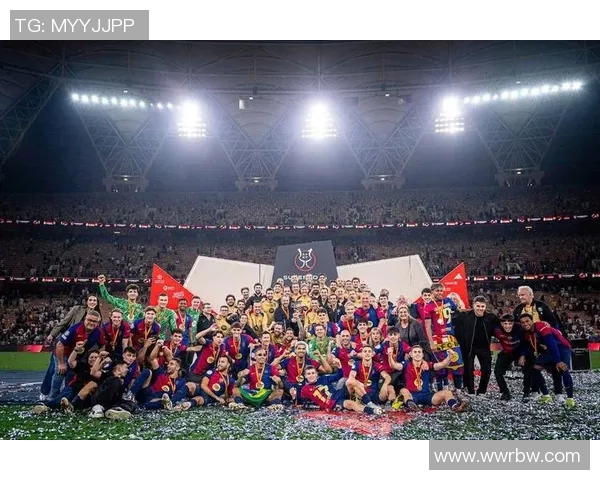 巴塞罗那与马德里竞技精彩对决集锦回顾与分析 巴塞罗那与马德里竞技精彩对决集锦回顾与分析